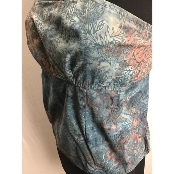 Batik Dyed, Backless Halter, size small - Picture 5 of 7